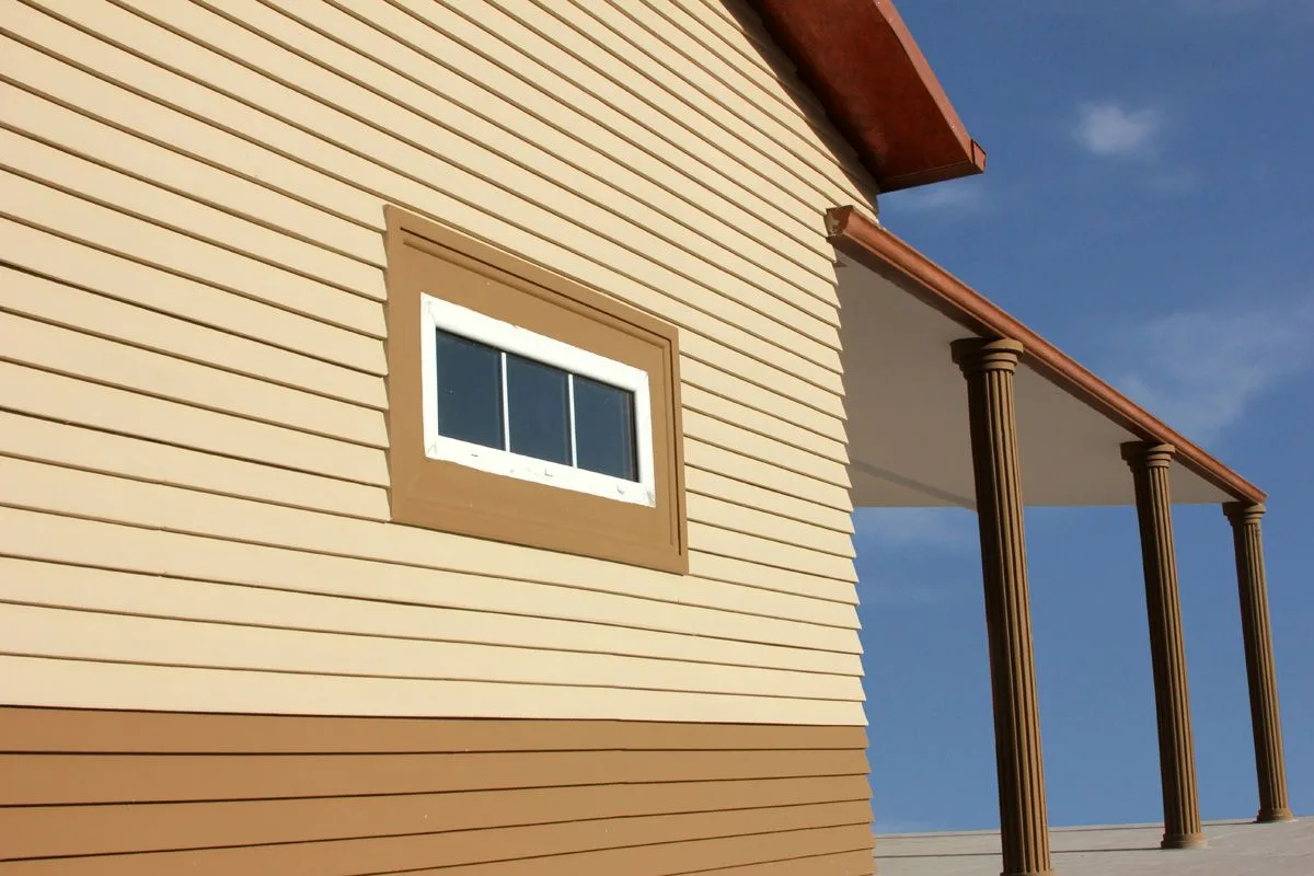 Vinyl Siding in Milton