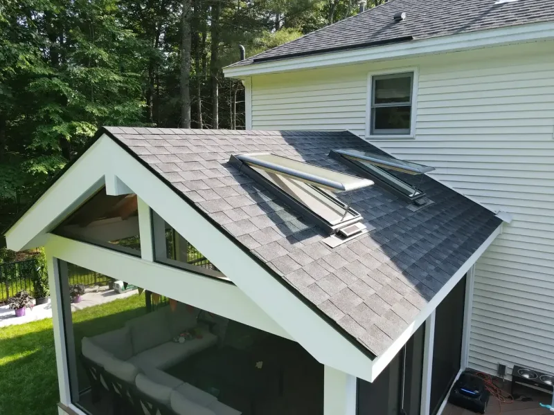 Exterior Lifestyle Venting Skylight